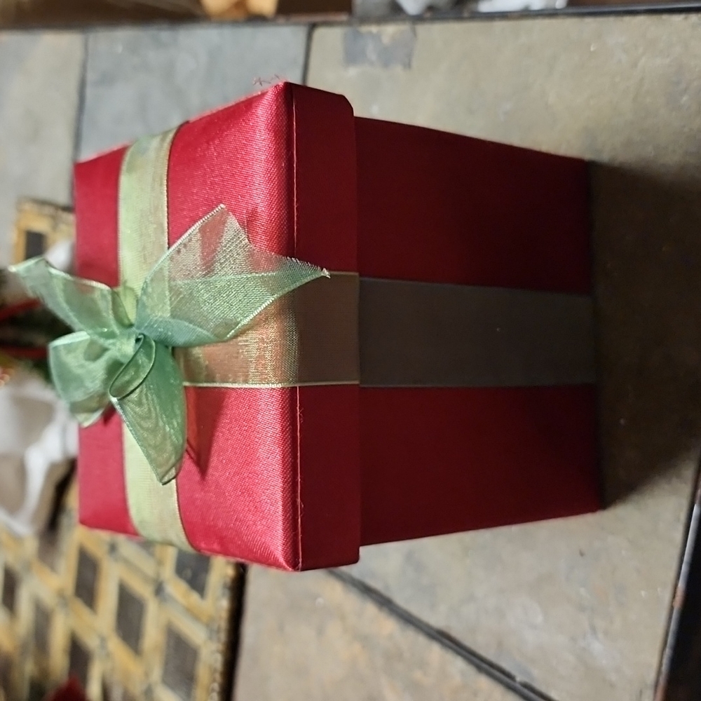 COPY - Decorative Gift Box